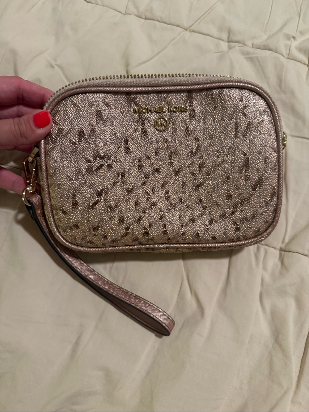 ✨ STUNNING MICHAEL KORS JET SET CHARM DOUBLE ZIP WRISTLET ✨